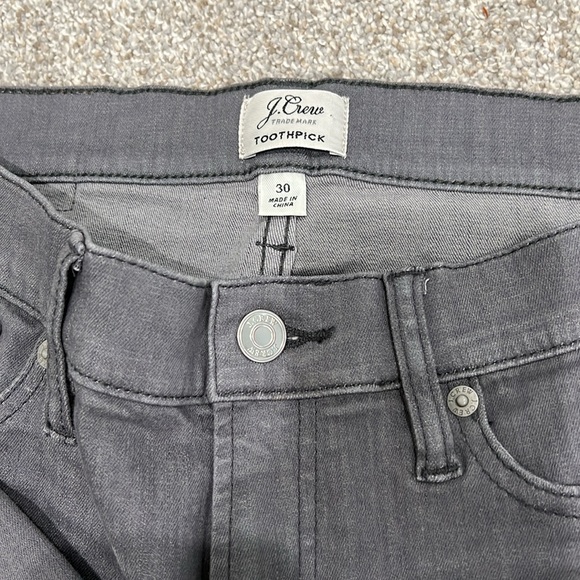 Gray J. Crew toothpick jeans. Size 30 - Picture 2 of 4